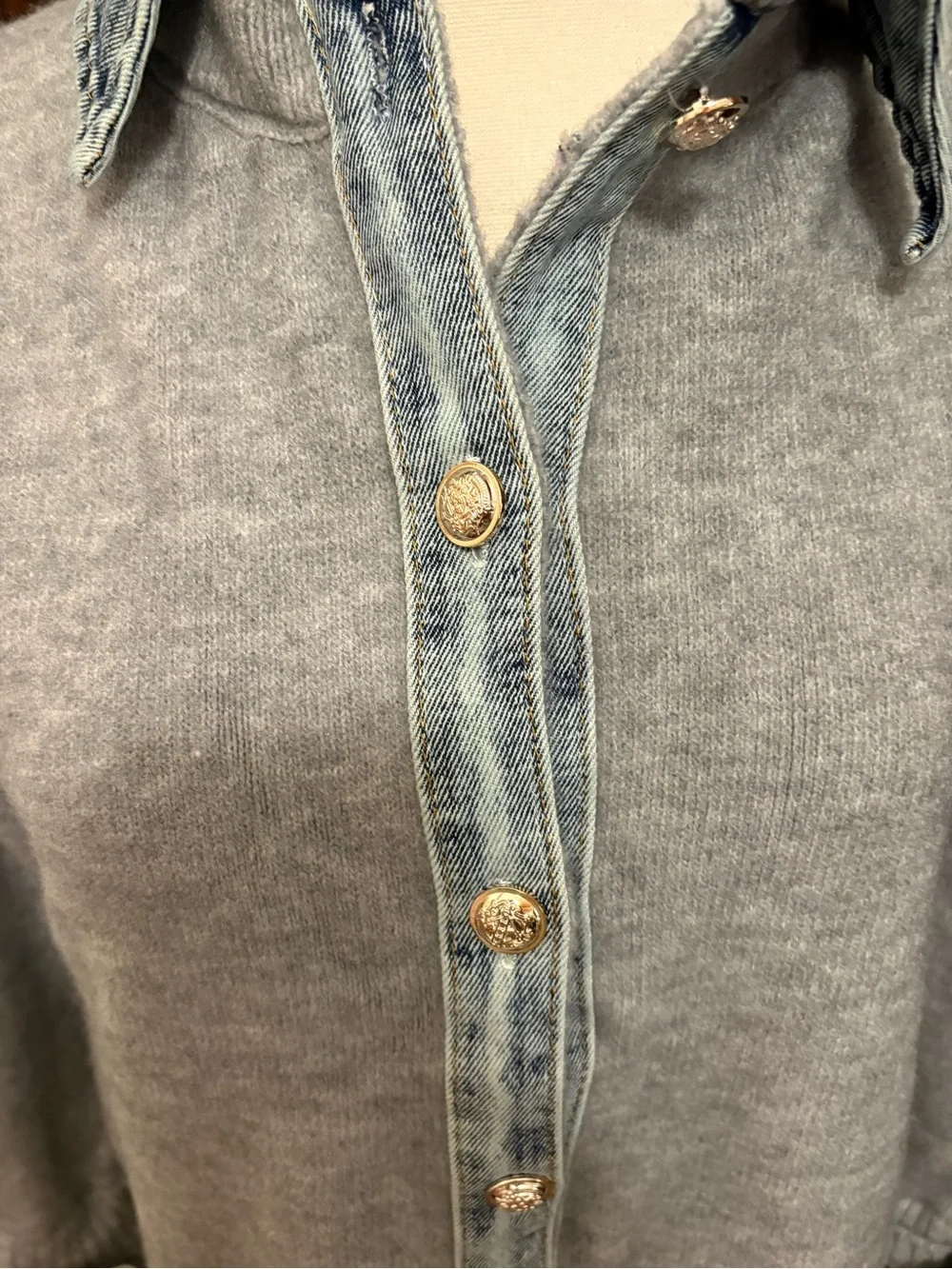 Soft Light Grey Sweater with Denim Shirt Detail Size M NWOT - Picture 4 of 4